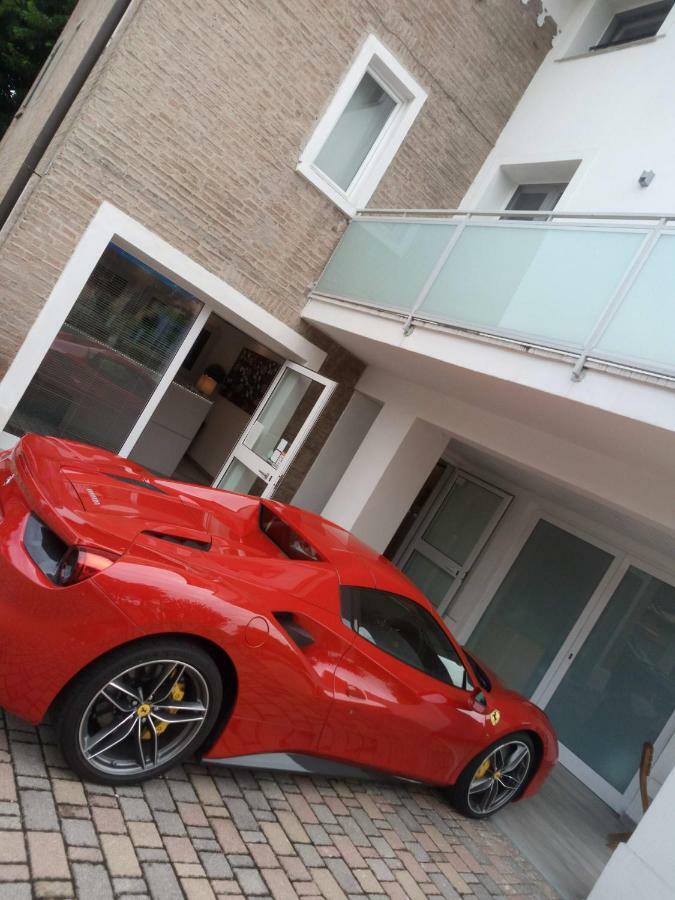 H5-5H Luxury Room Maranello Dış mekan fotoğraf
